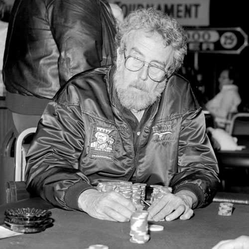 Remontada épica en torneo de póker historias de remontadas en torneos de póker